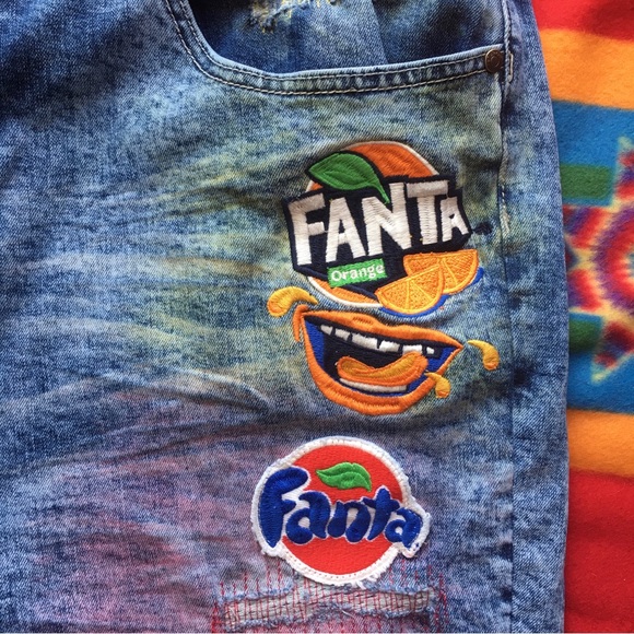 Staple FANTA Patched Stone Wash Raw Hem  Denim Shorts Men 44 Hip Hop Street Wear - Picture 4 of 9
